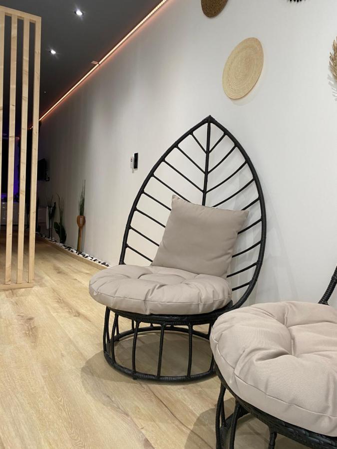 Sweet Love Exotique By Locations_Lepuyenvelay Brives-Charensac Exterior photo