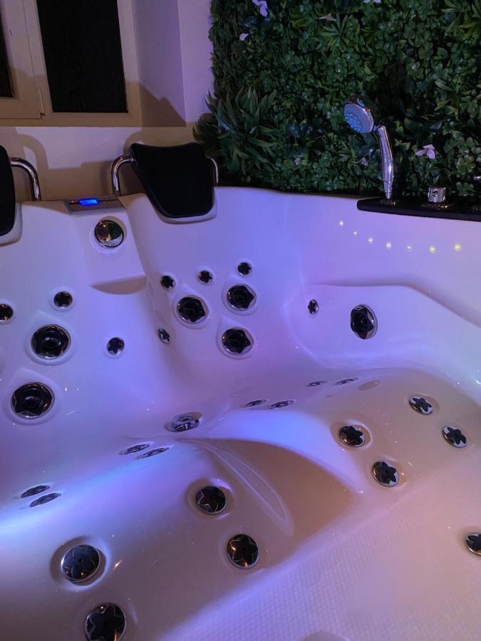 Sweet Love Exotique By Locations_Lepuyenvelay Brives-Charensac Exterior photo